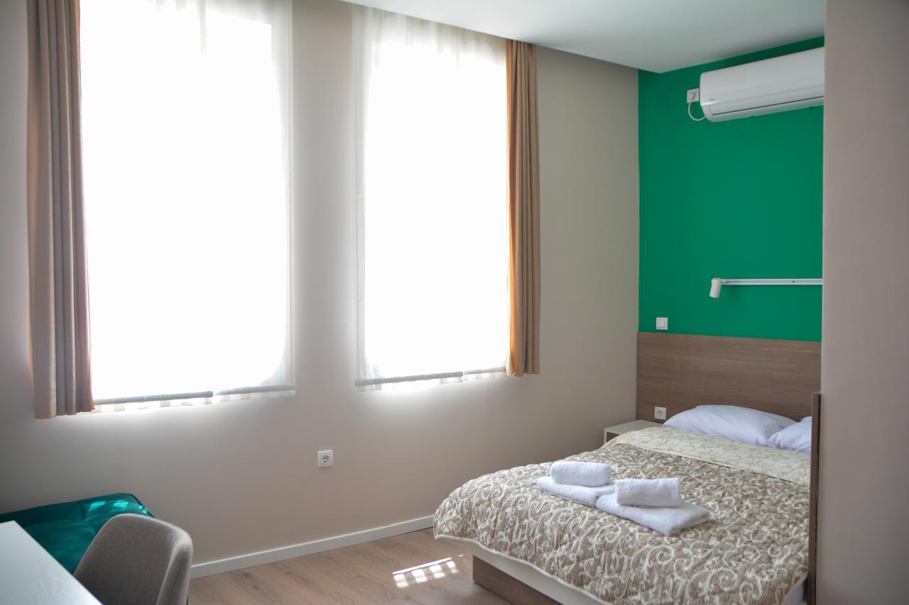 Vila Nova Nis Bagian luar foto