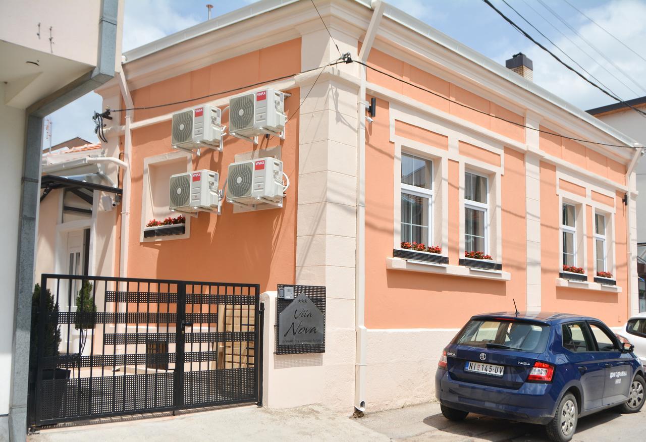 Vila Nova Nis Bagian luar foto